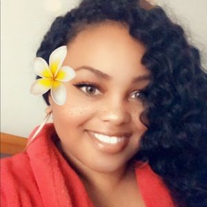 Meet your Posher, Chanier